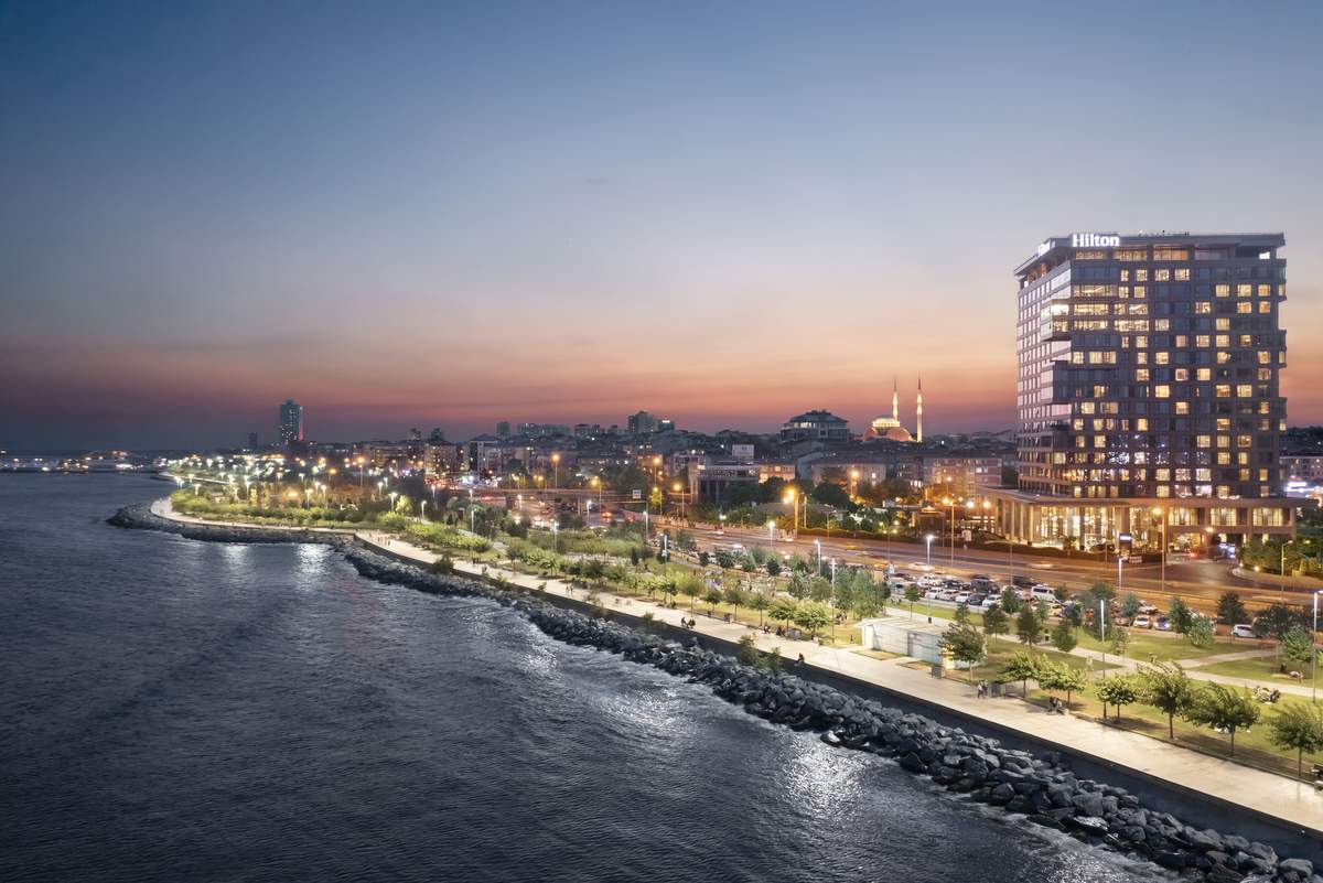 Hilton İstanbul Bakırköy rüya gibi bir düğün yaşatmak istiyor
